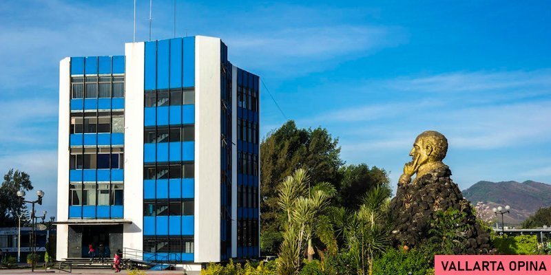 ¿Cuándo se fundó la Universidad Autónoma de Nayarit? 13 Universidad Autónoma de Nayarit