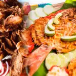 ¿Cuál es la comida típica de Nayarit? 14 Chicharrón de pescado y pescado zarandeado comida típica de Nayarit